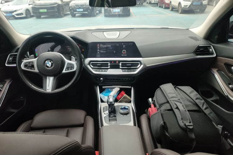 Used BMW 3 Series 2020 Restyled 325i M Sport Night Edition Package Center Console
