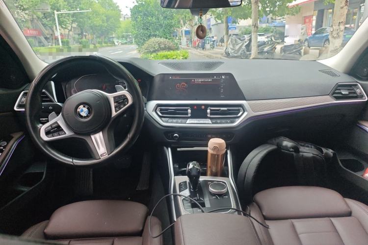 Used BMW 3 Series 2020 Facelifted 325Li M Sport Night Edition Package Center Console