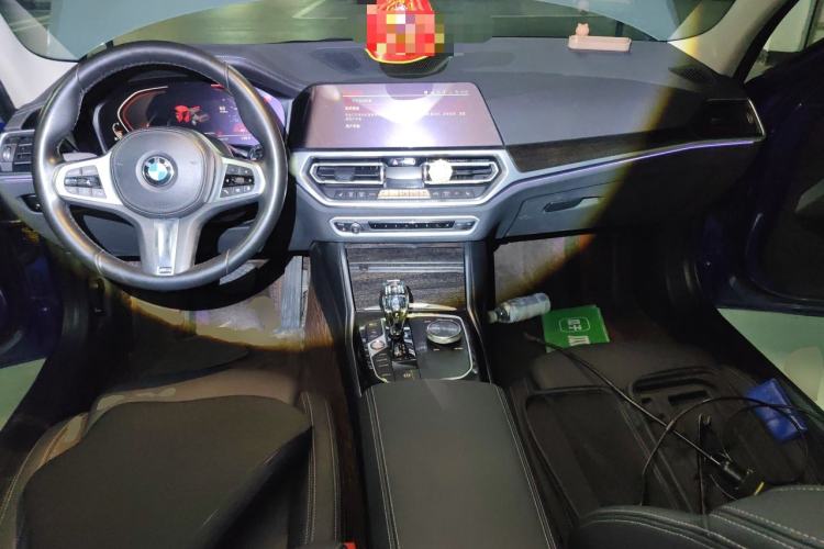 Used BMW 3 Series 2020 325Li First Edition Center Console