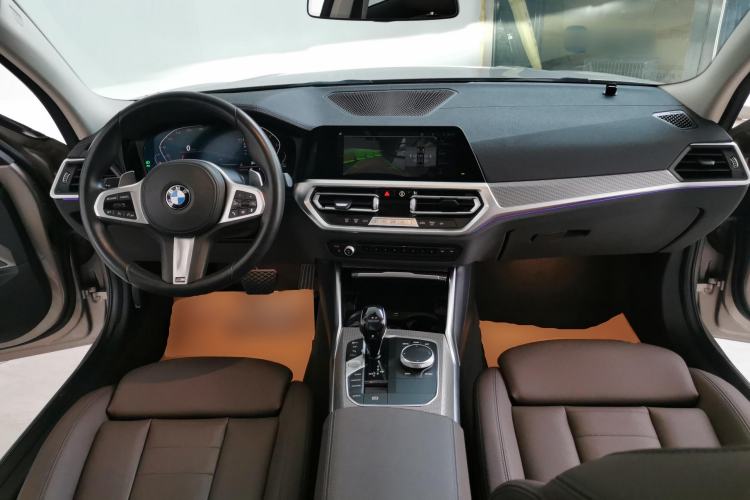 Used BMW 3 Series 2020 Restyled 325i M Sport Night Edition Package Center Console