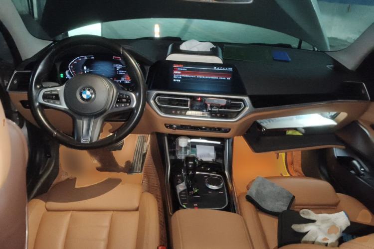 Used BMW 3 Series 2020 320Li M Sport Package Center Console