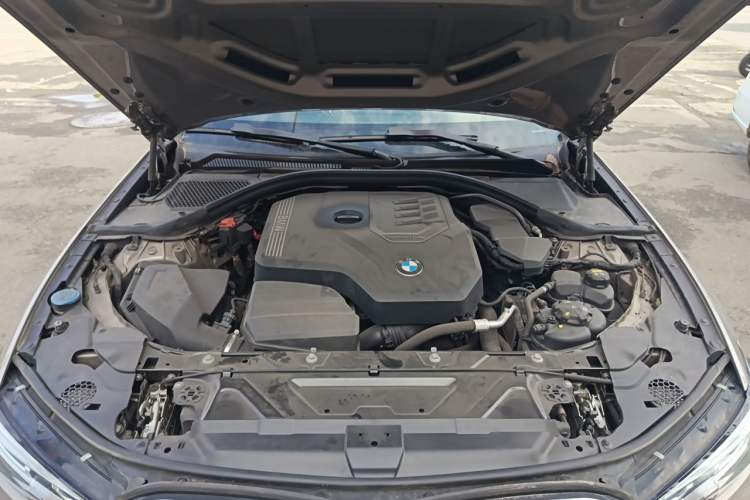 Used BMW 3 Series 2020 325Li First Edition Engine Bay