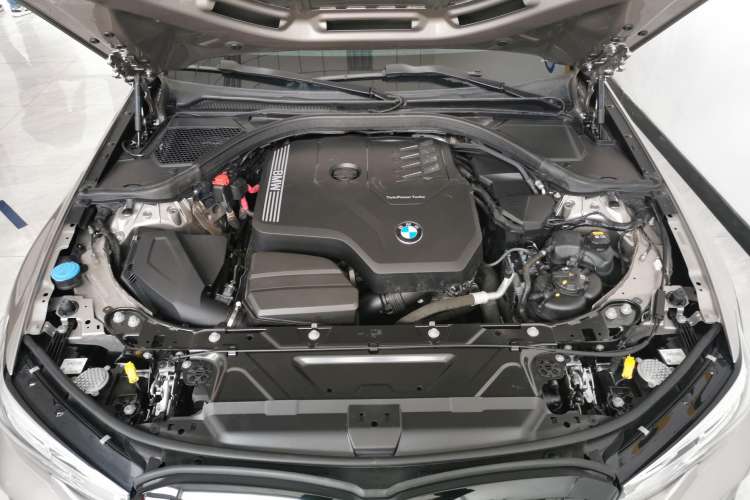 Used BMW 3 Series 2020 Restyled 325i M Sport Night Edition Package Engine Bay