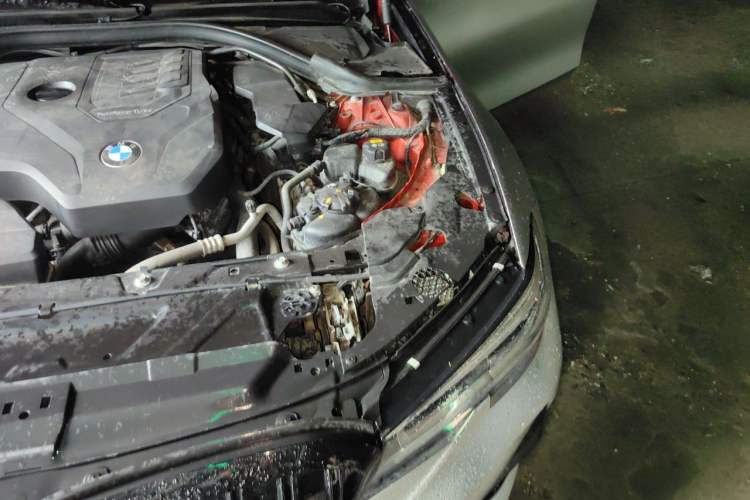 Used BMW 3 Series 2020 325Li M Sport Package Engine Bay Left