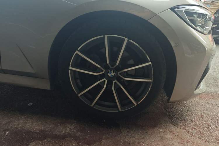 Used BMW 3 Series 2020 320Li M Sport Package Exterior 1