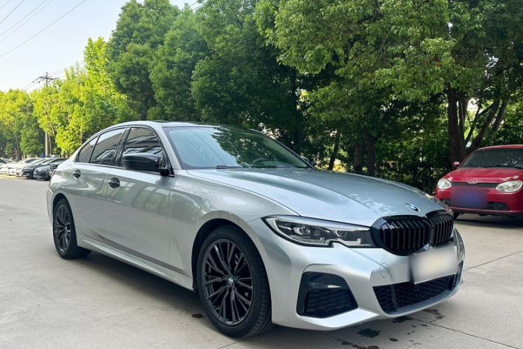 Used BMW 3 Series 2020 Restyled 325i M Sport Night Edition Package Exterior 3