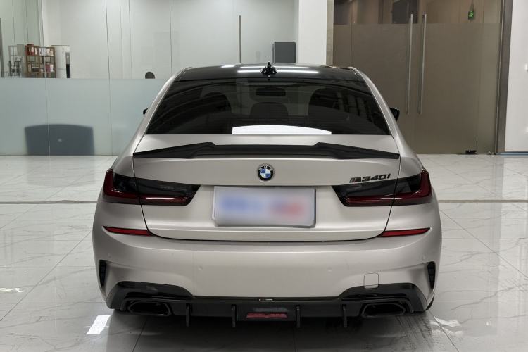 Used BMW 3 Series 2020 330i M Sport Night Edition Exterior 4