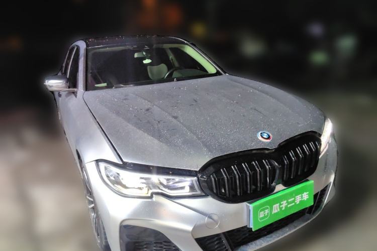 Used BMW 3 Series 2020 325Li M Sport Package Front Right 45 Deg