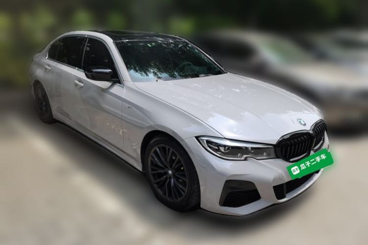 Used BMW 3 Series 2020 325Li M Sport Package Front Right 45 Deg