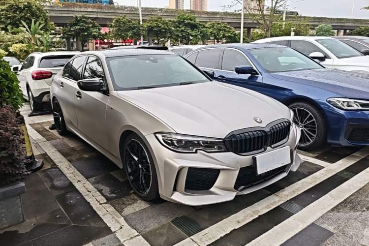 Used BMW 3 Series 2020 330i M Sport Night Edition Front Right 45 Deg