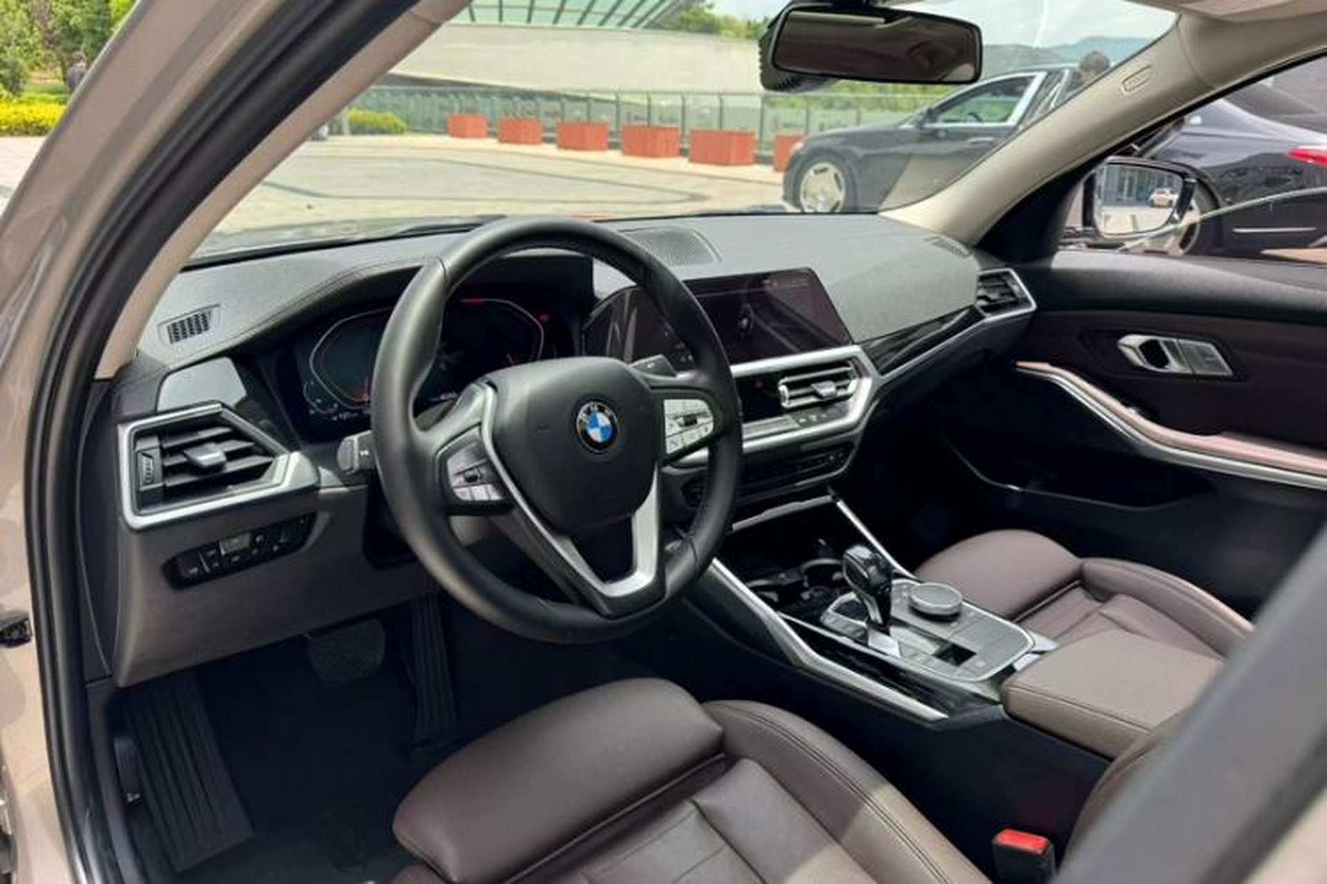 Used BMW 3 Series 2020 325Li First Edition Interior 2