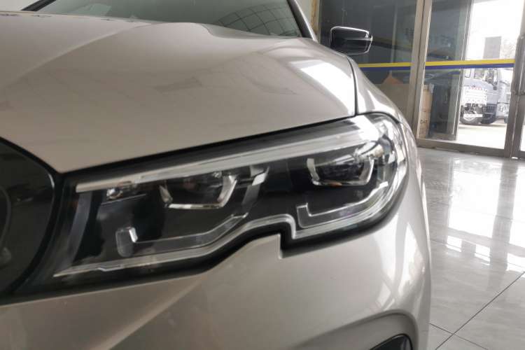 Used BMW 3 Series 2020 Restyled 325i M Sport Night Edition Package Left Front Headlight