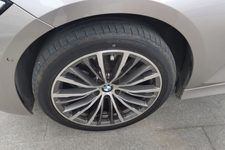 Used BMW 3 Series 2020 325Li First Edition Left Front Wheel Hub