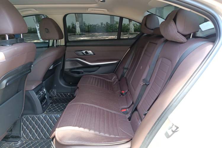 Used BMW 3 Series 2020 320Li M Sport Package Left Rear Seat
