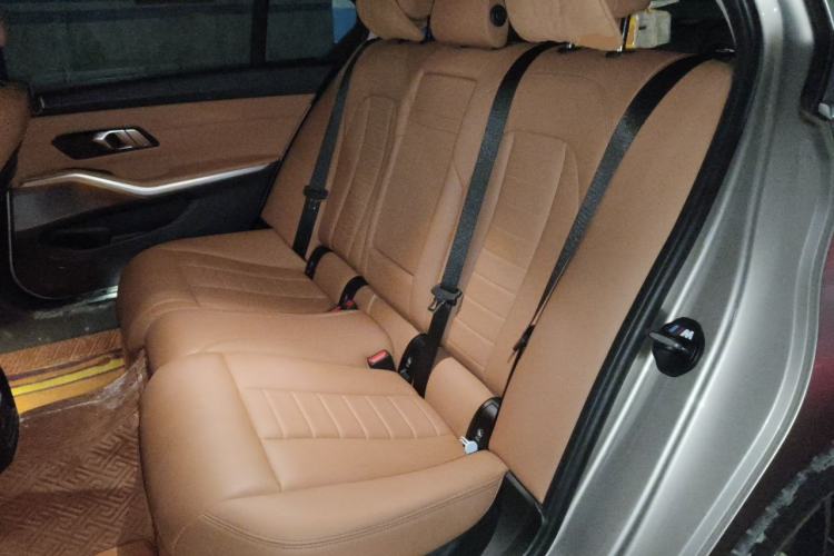 Used BMW 3 Series 2020 320Li M Sport Package Left Rear Seat