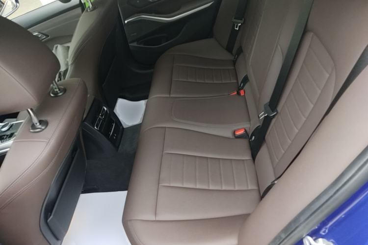 Used BMW 3 Series 2020 Restyled 325i M Sport Night Edition Package Left Rear Seat