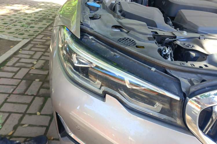 Used BMW 3 Series 2020 325Li First Edition Right Front Headlight