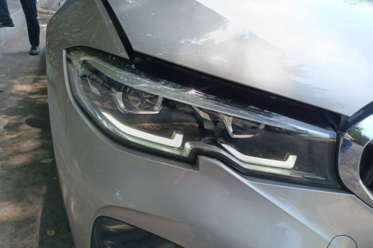 Used BMW 3 Series 2020 320Li M Sport Package Right Front Headlight
