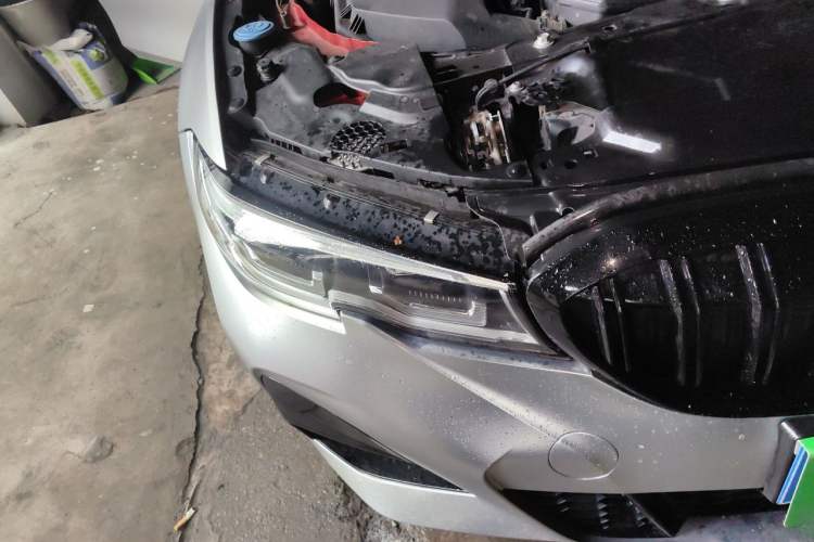 Used BMW 3 Series 2020 325Li M Sport Package Right Front Headlight