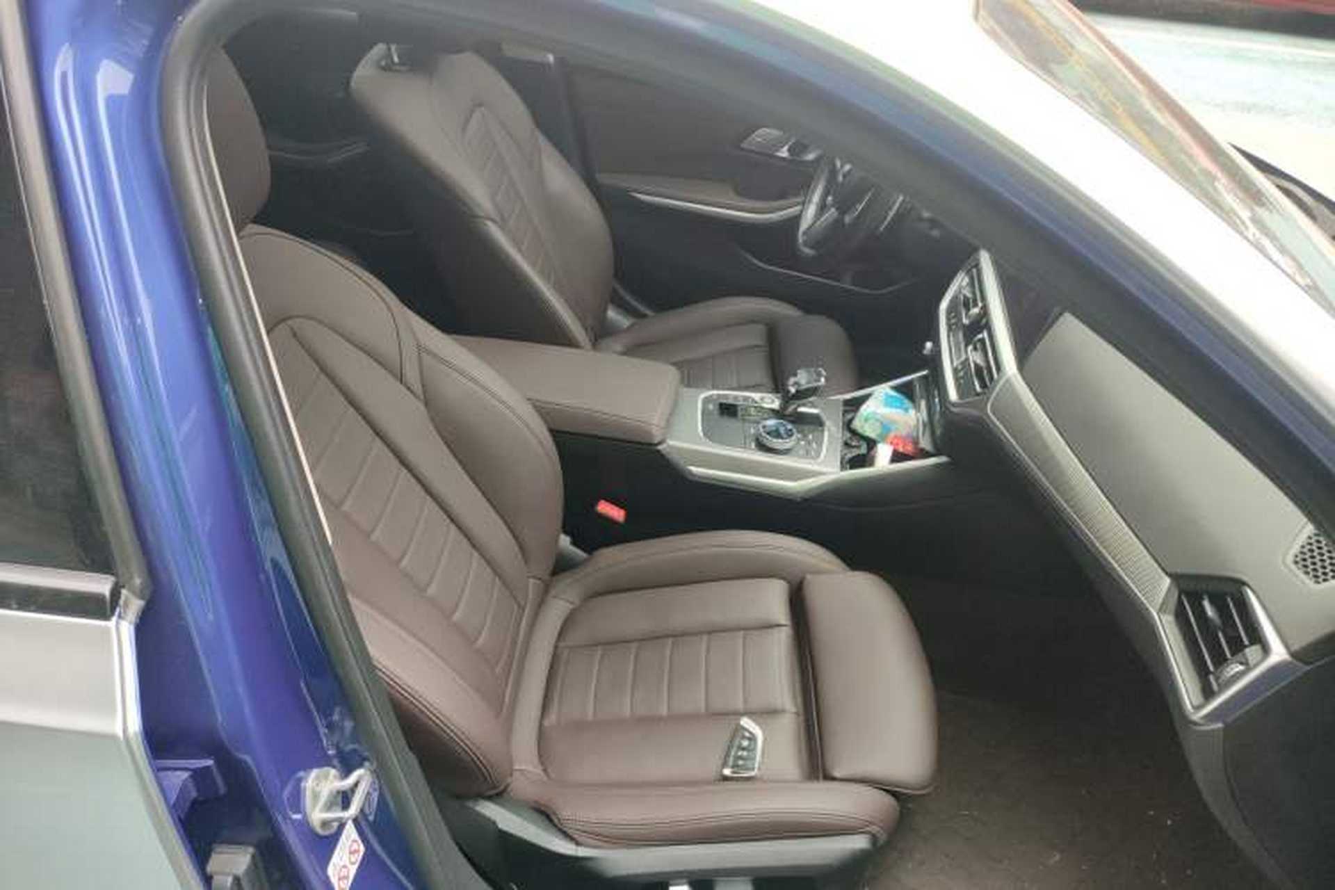 Used BMW 3 Series 2020 Restyled 325i M Sport Night Edition Package Right Front Seat