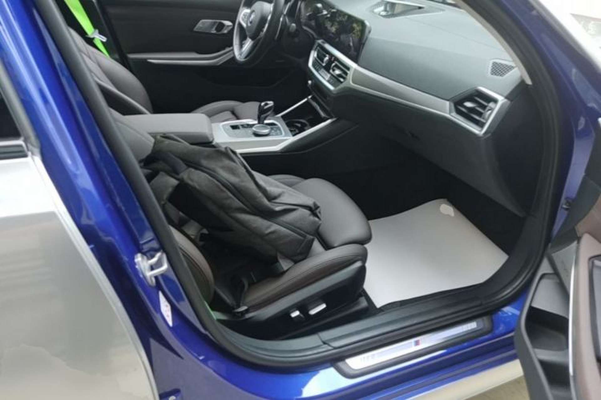 Used BMW 3 Series 2020 Restyled 325i M Sport Night Edition Package Right Front Seat