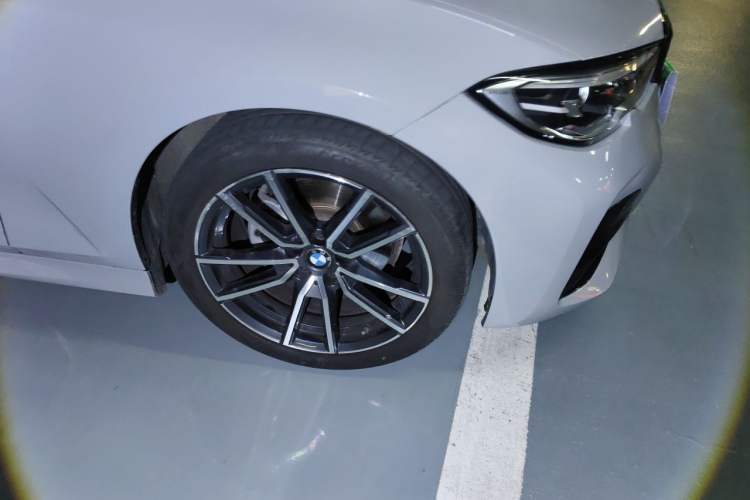 Used BMW 3 Series 2020 325Li First Edition Right Front Wheel Hub