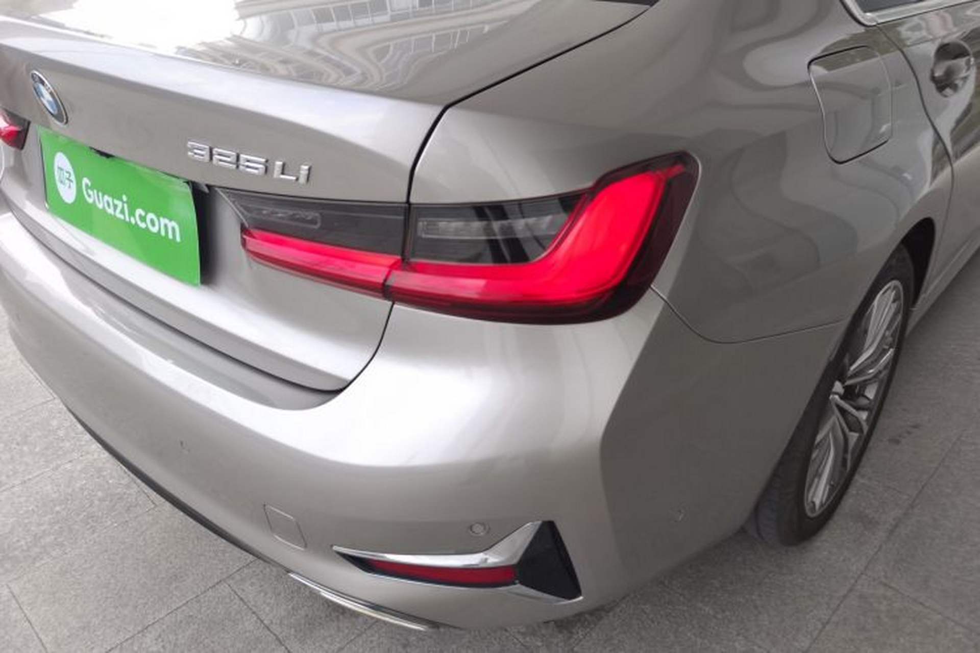 Used BMW 3 Series 2020 325Li First Edition Right Rear Taillight