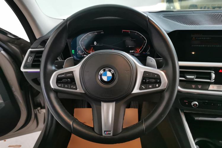Used BMW 3 Series 2020 Restyled 325i M Sport Night Edition Package Steering Wheel