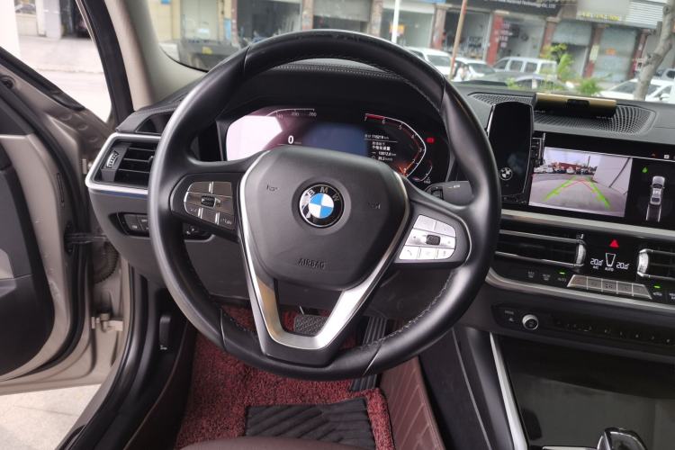 Used BMW 3 Series 2020 325Li First Edition Steering Wheel