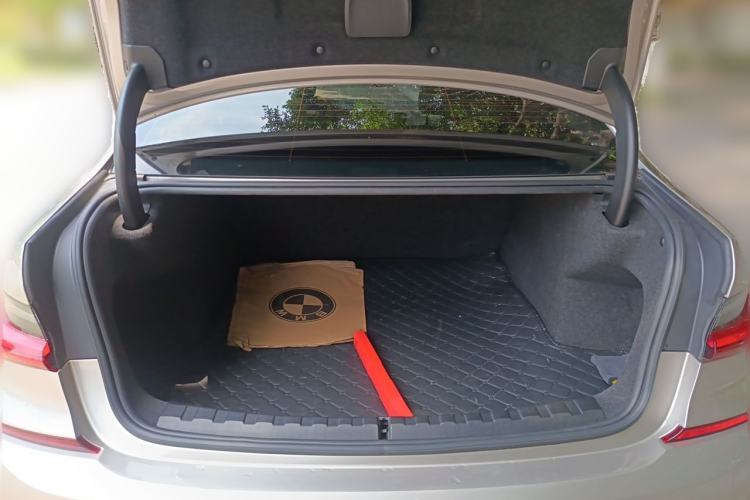 Used BMW 3 Series 2020 320Li M Sport Package Trunk