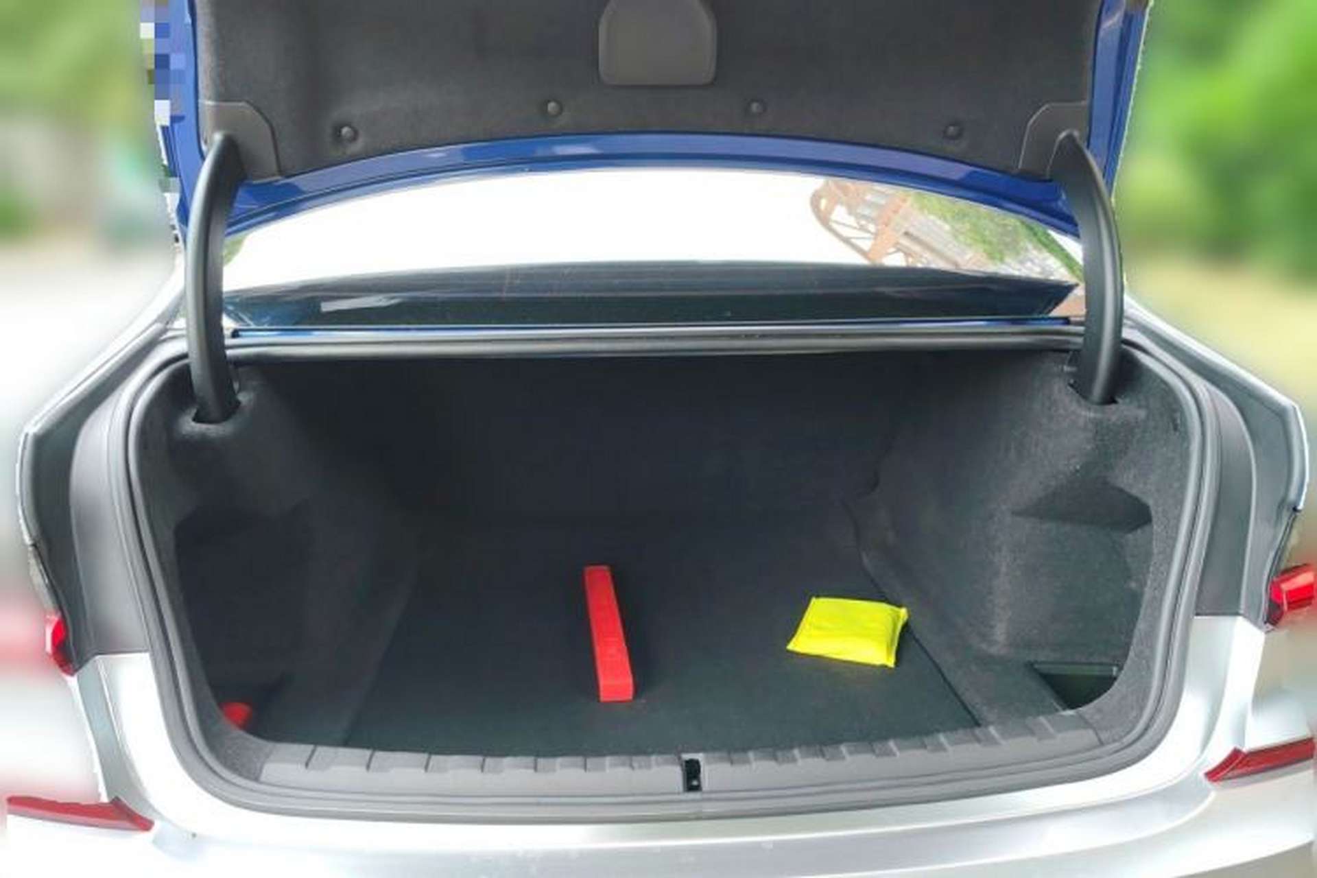 Used BMW 3 Series 2020 Restyled 325i M Sport Night Edition Package Trunk