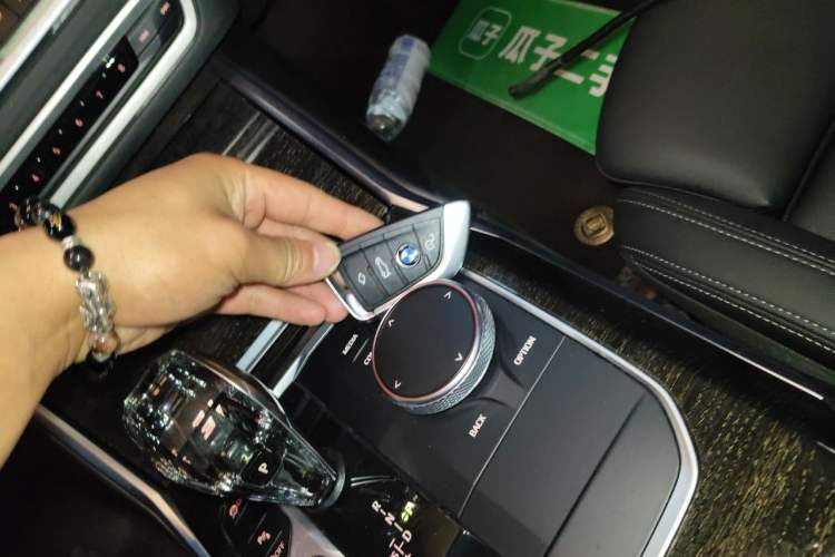 Used BMW 3 Series 2020 325Li First Edition Vehicle Key