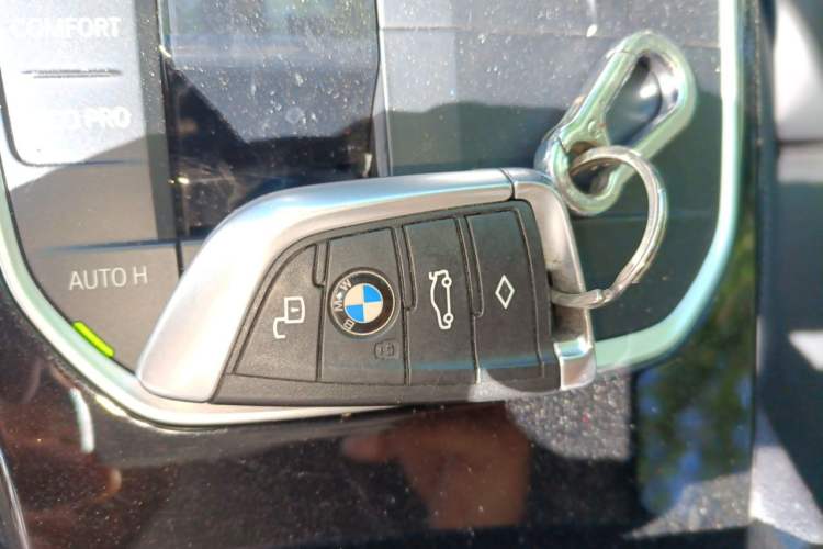 Used BMW 3 Series 2020 325Li First Edition Vehicle Key