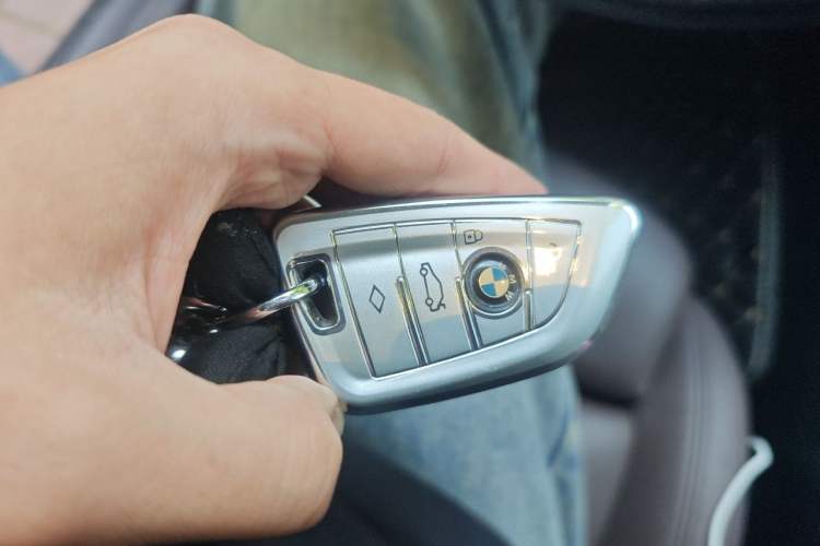 Used BMW 3 Series 2020 325Li First Edition Vehicle Key