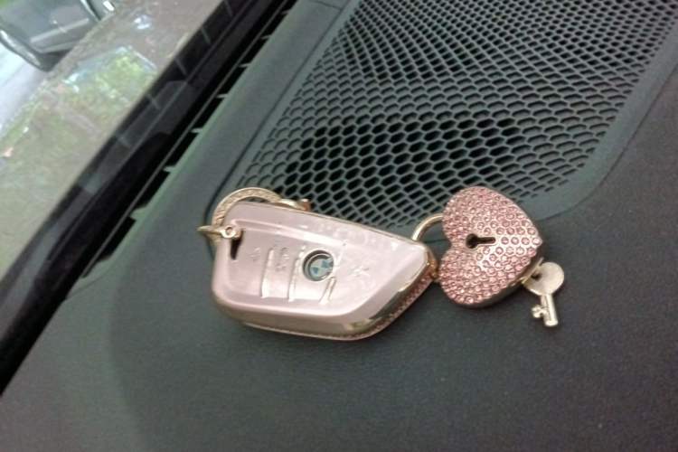 Used BMW 3 Series 2020 325Li M Sport Night Edition Package Vehicle Key