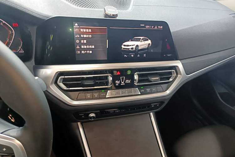 Used BMW 3 Series 2020 325Li M Sport Package Audio And AC Panel
