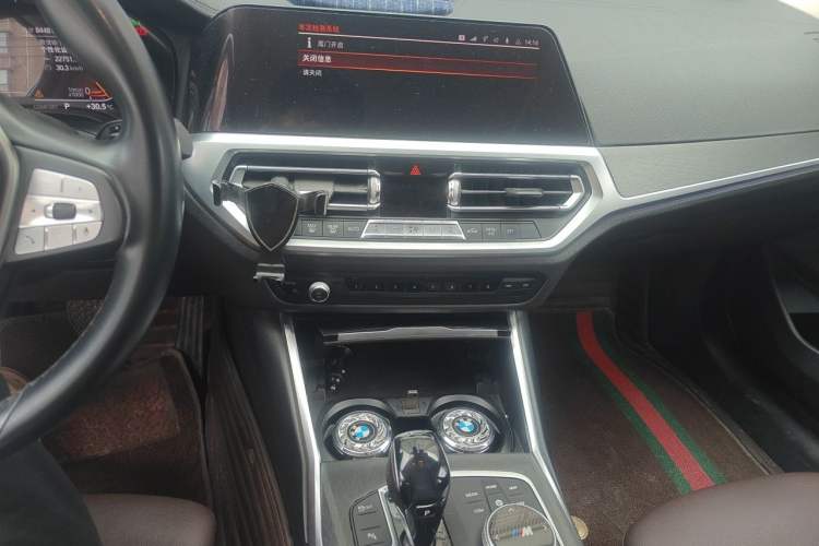 Used BMW 3 Series 2020 325Li First Edition Audio And AC Panel
