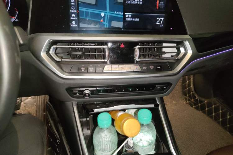Used BMW 3 Series 2020 325Li First Edition Audio And AC Panel