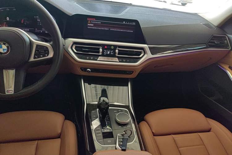 Used BMW 3 Series 2020 Facelifted 325Li xDrive M Sport Package Audio And AC Panel