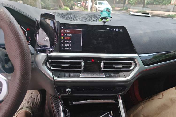 Used BMW 3 Series 2020 320Li M Sport Package Audio And AC Panel