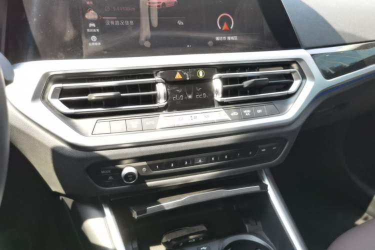 Used BMW 3 Series 2020 Restyled 325Li M Sport Package Audio And AC Panel
