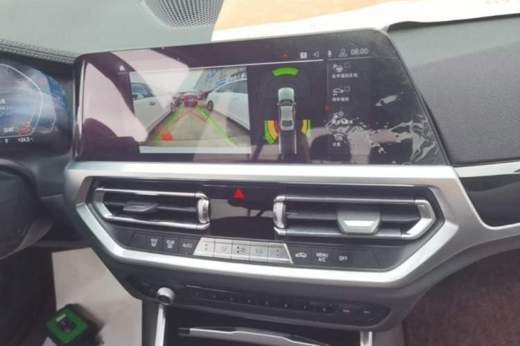 Used BMW 3 Series 2020 320Li M Sport Package Audio And AC Panel