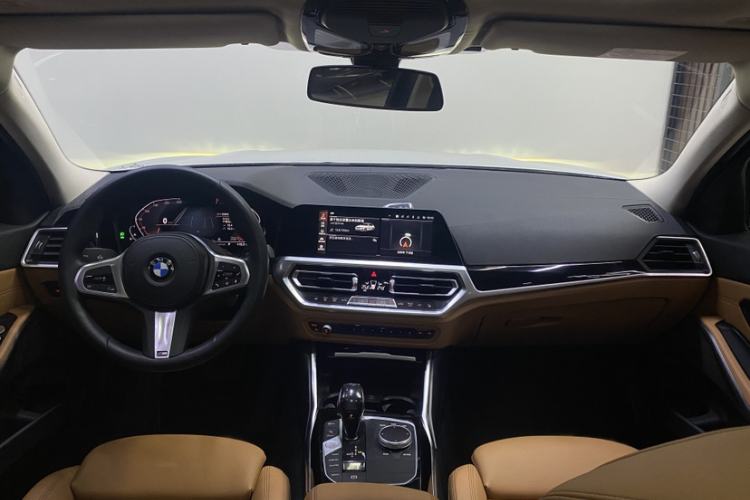 Used BMW 3 Series 2020 320Li M Sport Package Audio And AC Panel