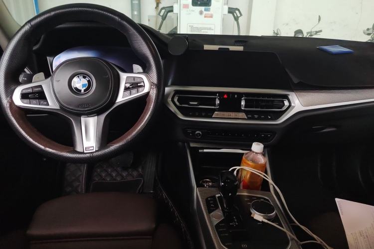 Used BMW 3 Series 2020 Facelifted 325Li M Sport Night Edition Package Center Console