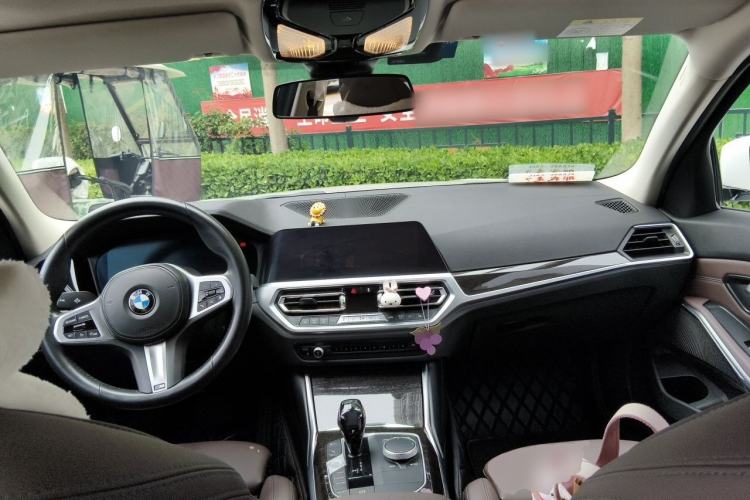 Used BMW 3 Series 2020 325Li M Sport Package Center Console