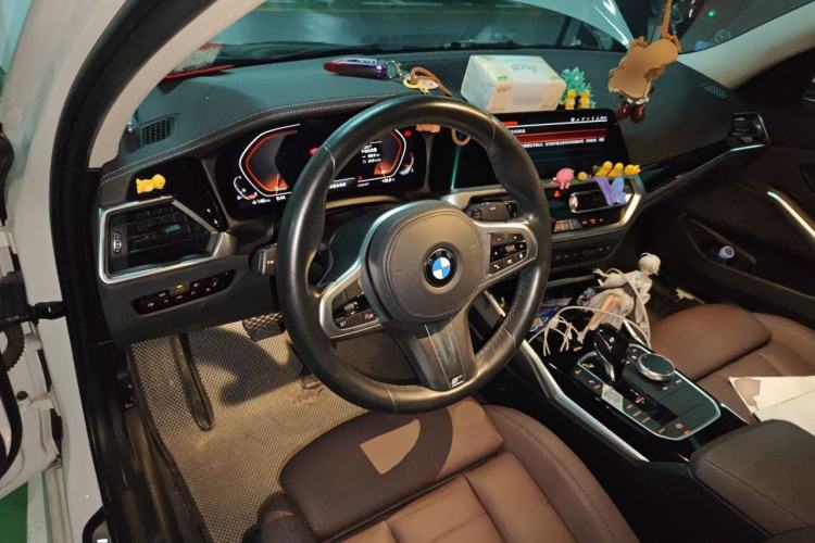 Used BMW 3 Series 2020 320Li M Sport Package Center Console