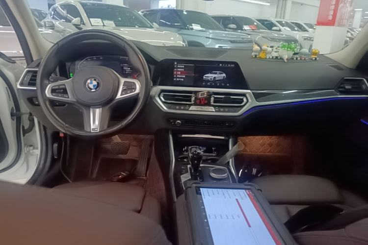 Used BMW 3 Series 2020 325Li M Sport Package Center Console