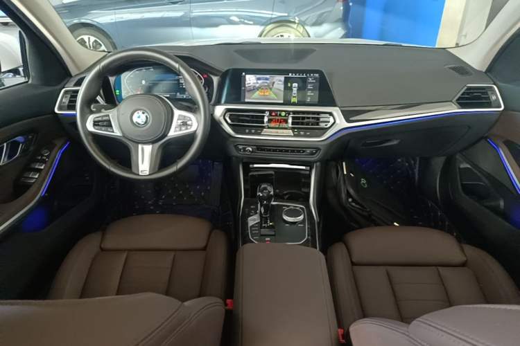 Used BMW 3 Series 2020 Restyled 325Li M Sport Package Center Console