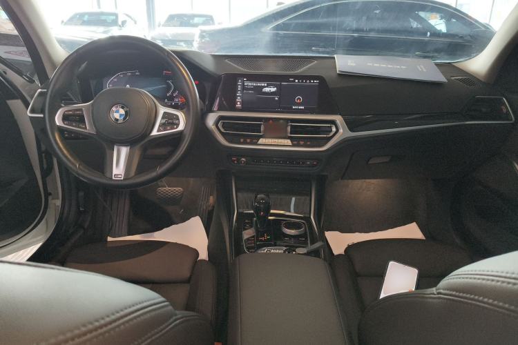 Used BMW 3 Series 2020 Restyled 325Li M Sport Package Center Console