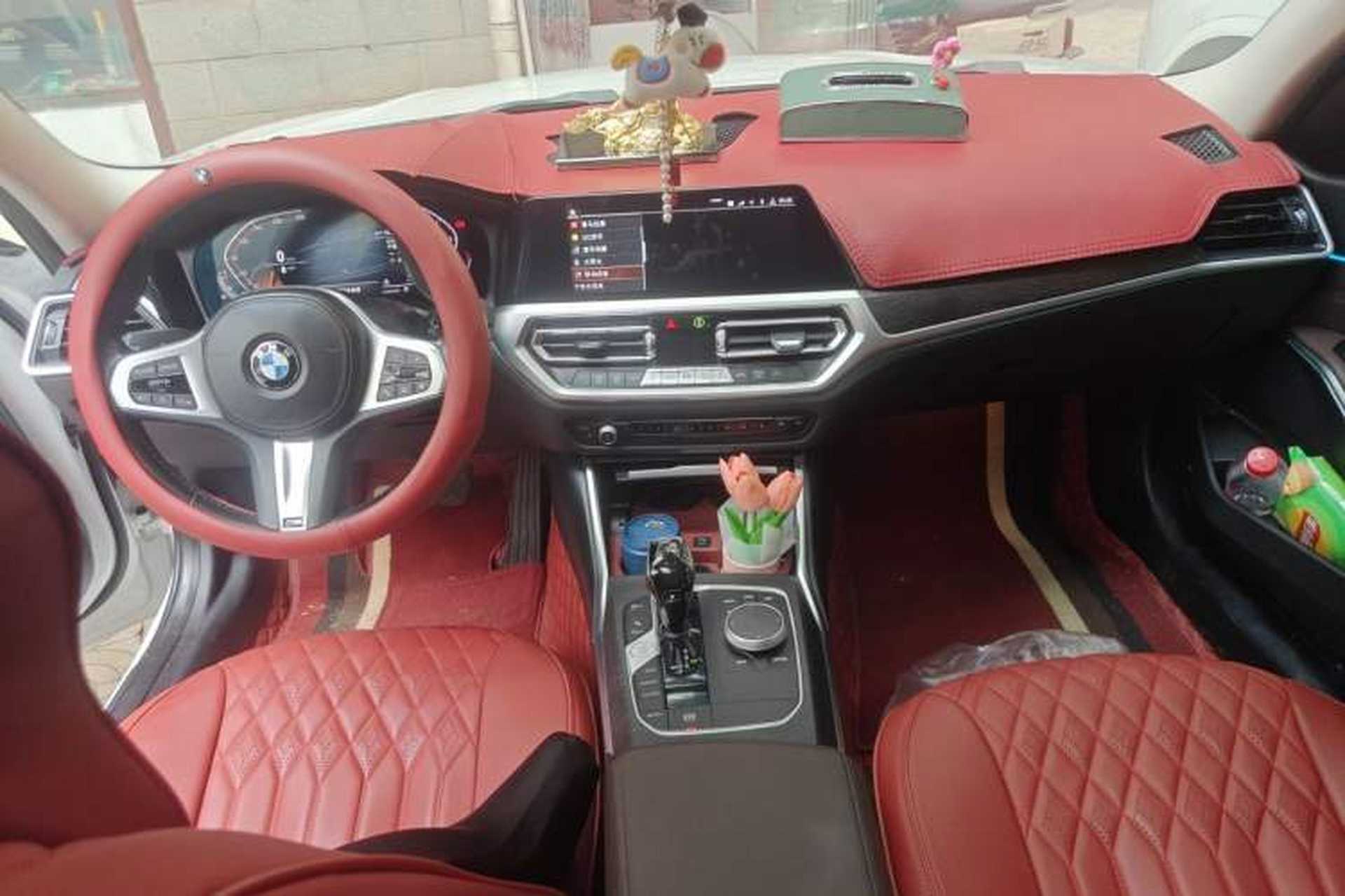 Used BMW 3 Series 2020 325i M Sport Package Center Console